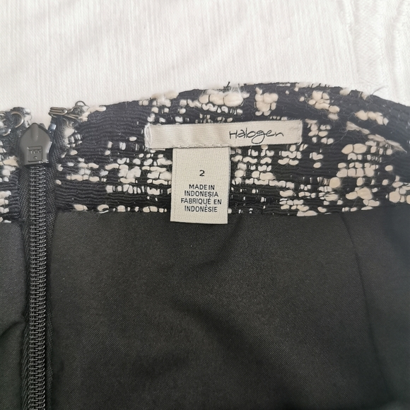 Halogen Black White Boucle Knit Skirt Size 2 - Picture 4 of 8